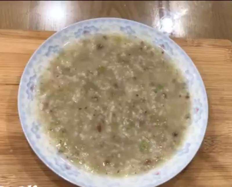 Cháo ngao nấu mướp