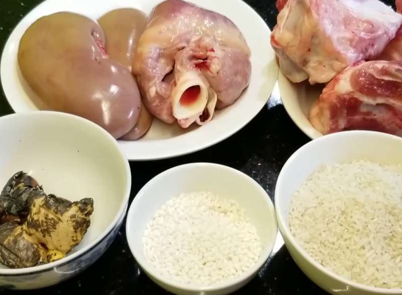 Nguyên liệu nấu cháo tim cật cho người lớn