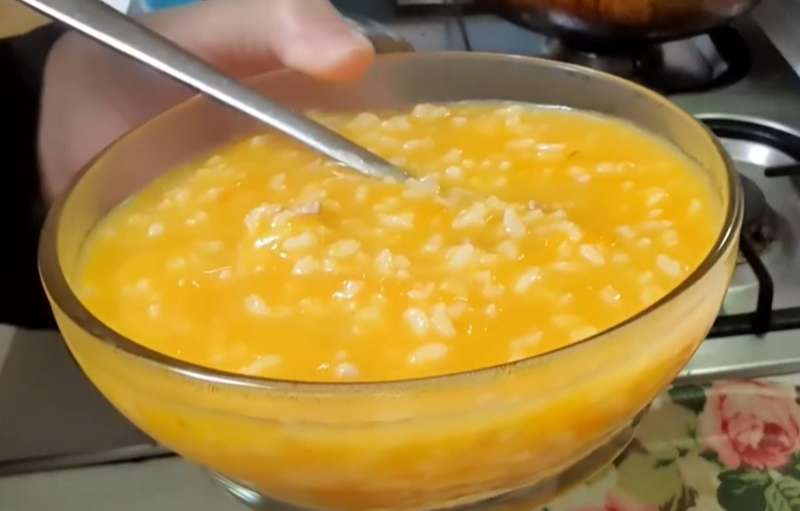 Cháo thịt heo bằm cho bé