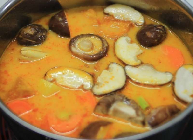 Nấu c&agrave; ri chay