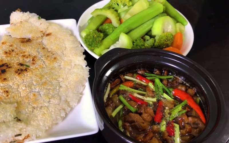 Cách làm cơm cháy kho quẹt