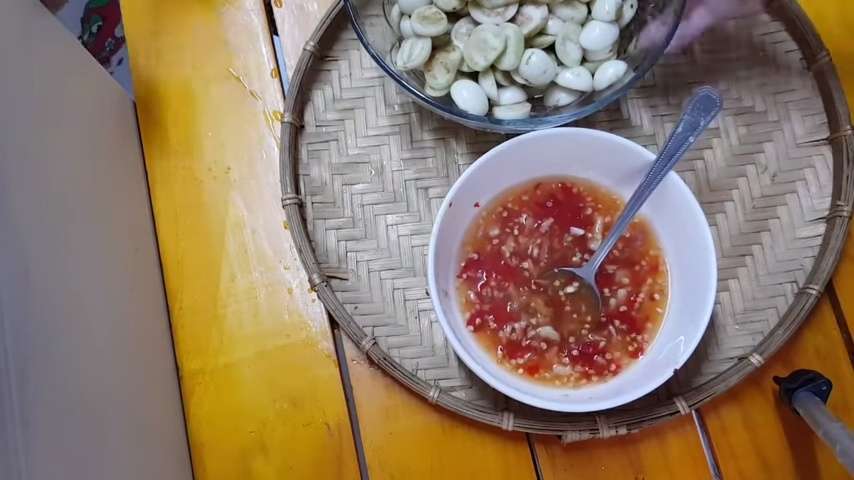 Pha chế nước trộn c&agrave; muối xổi