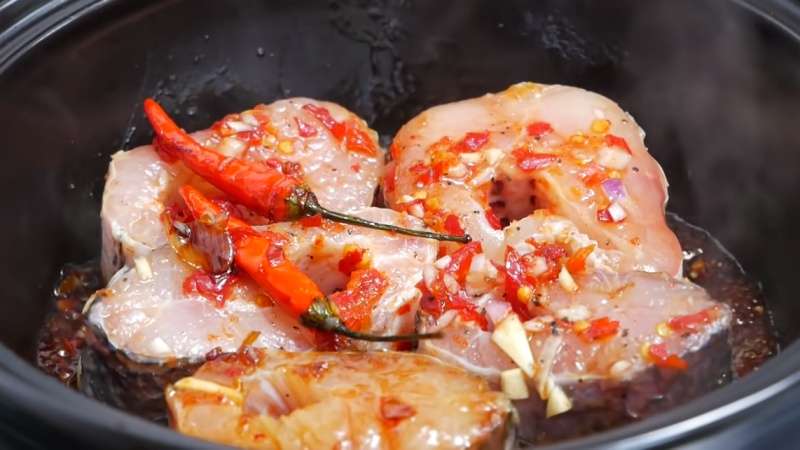 Chế biến cá lóc kho tiêu
