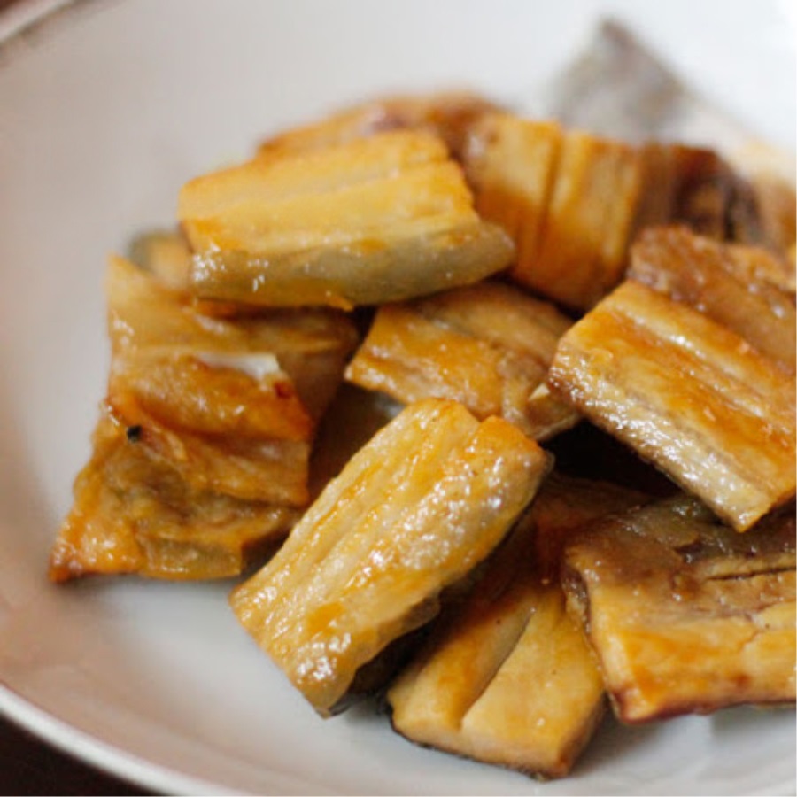 Chiên khô cá tra vàng đều phồng 2 mặt