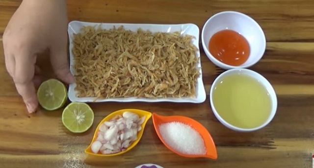 Nguyên liệu làm món tép khô rang tại nhà