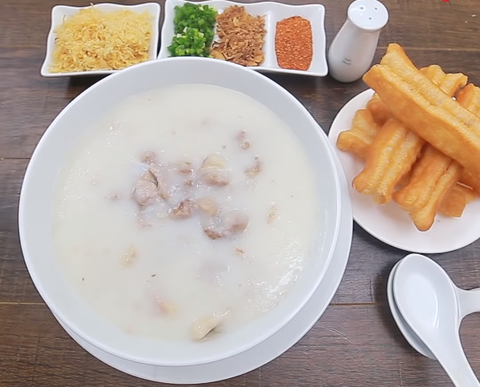 Cháo sườn sụn thơm ngon, hấp dẫn
