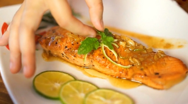 Thưởng thức món cá hồi thơm ngon và bổ dưỡng