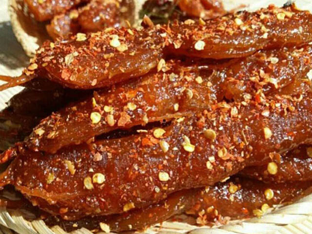 Thưởng thức món me rim muối ớt ngon mà lạ miệng
